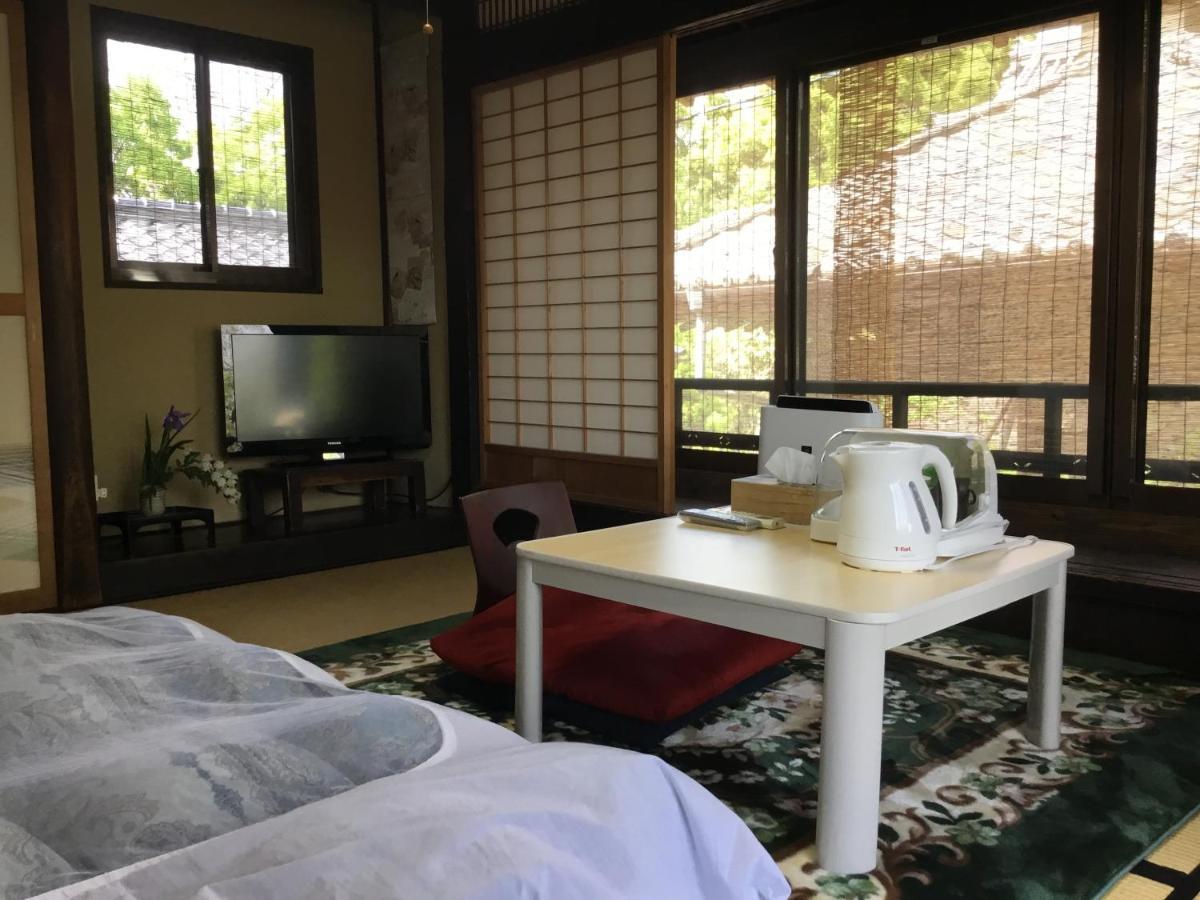 Minshuku Hiroshimaya Kumamoto Eksteriør bilde