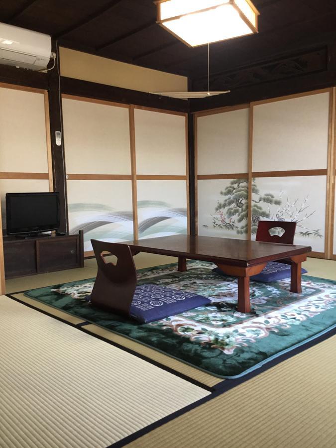 Minshuku Hiroshimaya Kumamoto Eksteriør bilde